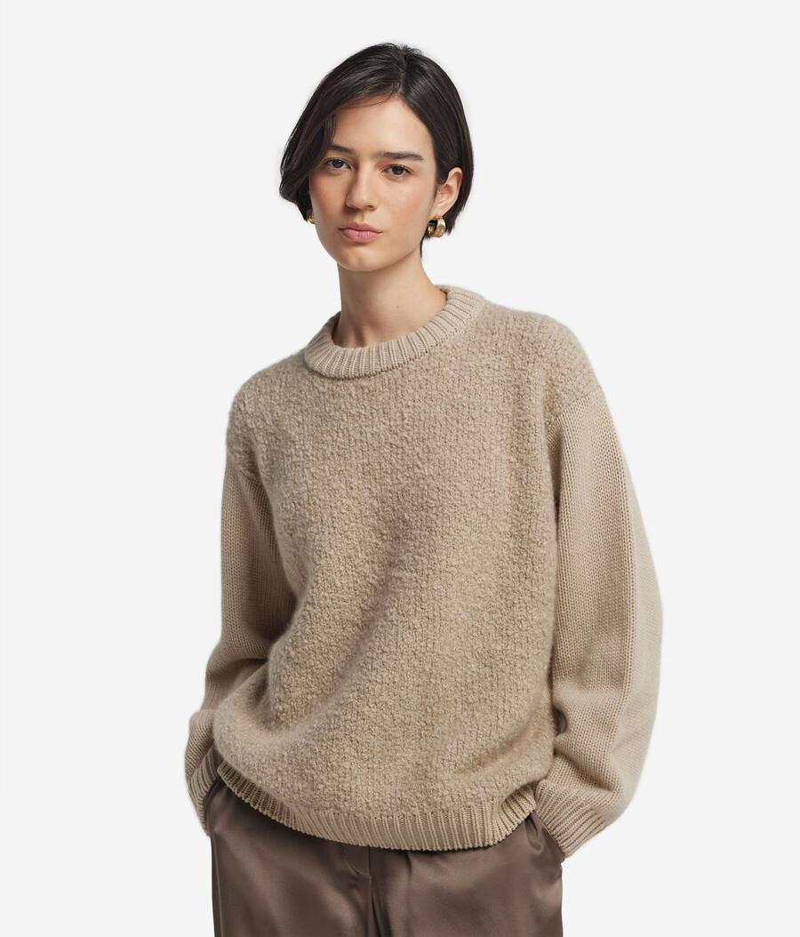 maglia girocollo in cashmere bouclé