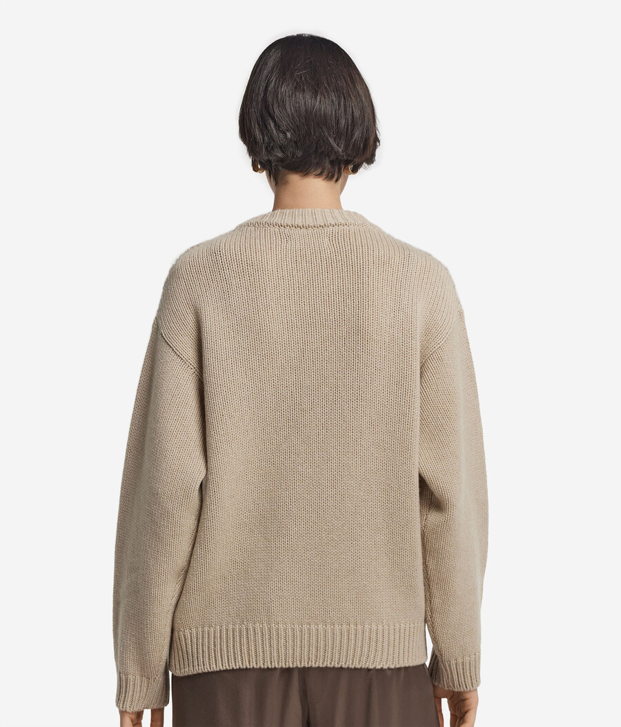 maglia girocollo in cashmere bouclé