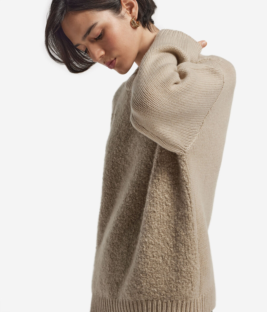 maglia girocollo in cashmere bouclé