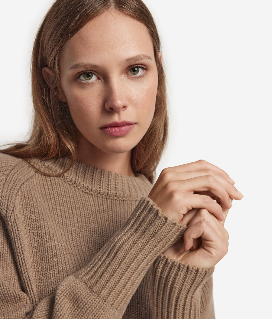maglione girocollo in cashmere tricot