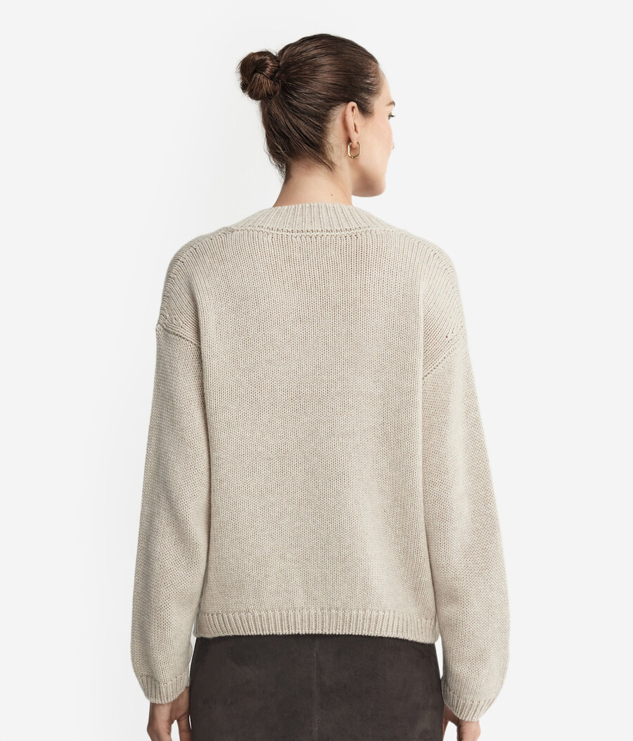 maglione con scollo a v in tricot di cashmere ultra morbido