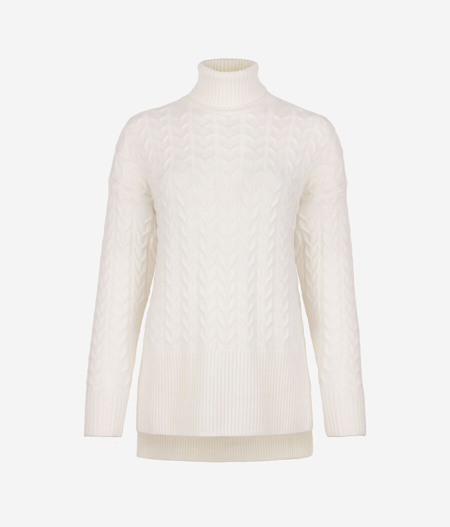 dolcevita in cashmere ultra morbido con lavorazione a trecce