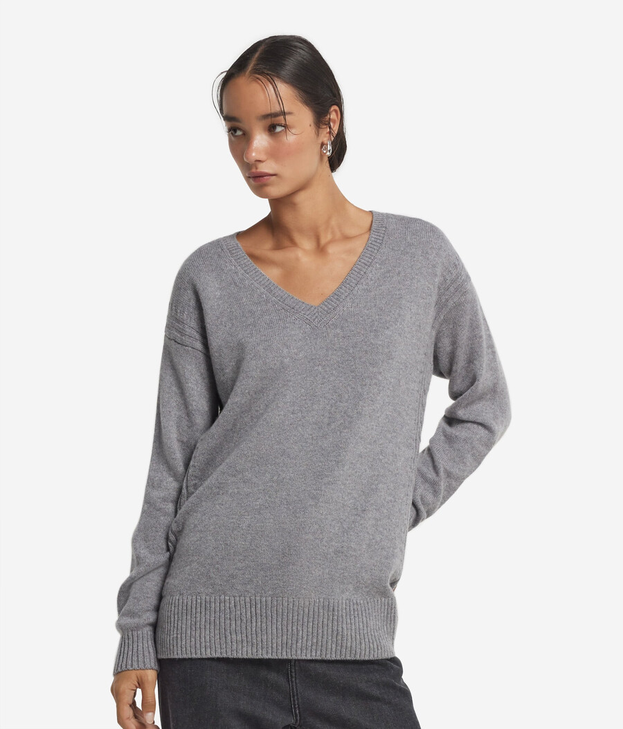 maglione in cashmere ultra morbido con lavorazione a trecce