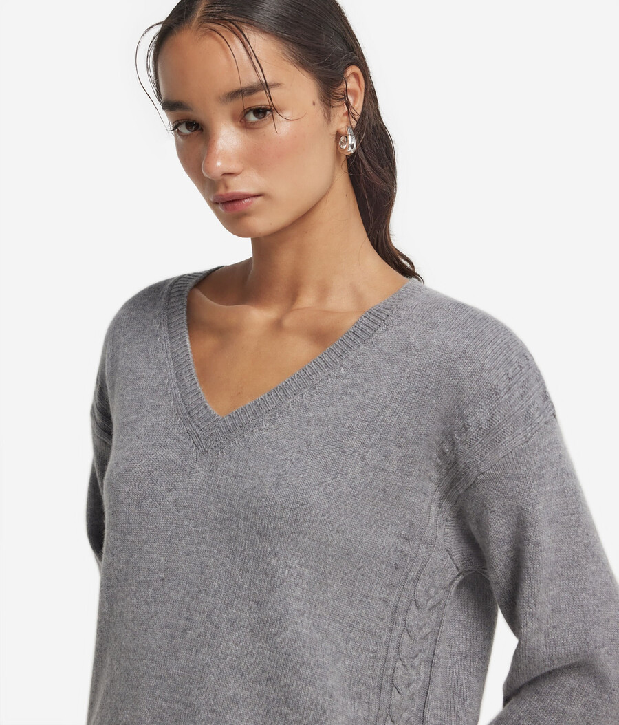 maglione in cashmere ultra morbido con lavorazione a trecce