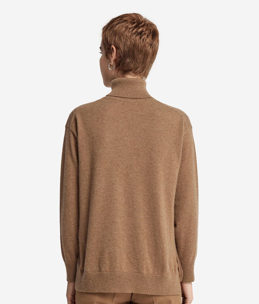 dolcevita in cashmere con strass