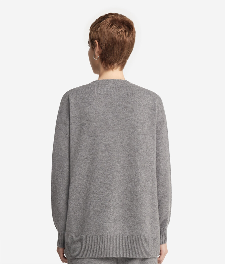 maglione in cashmere con frange