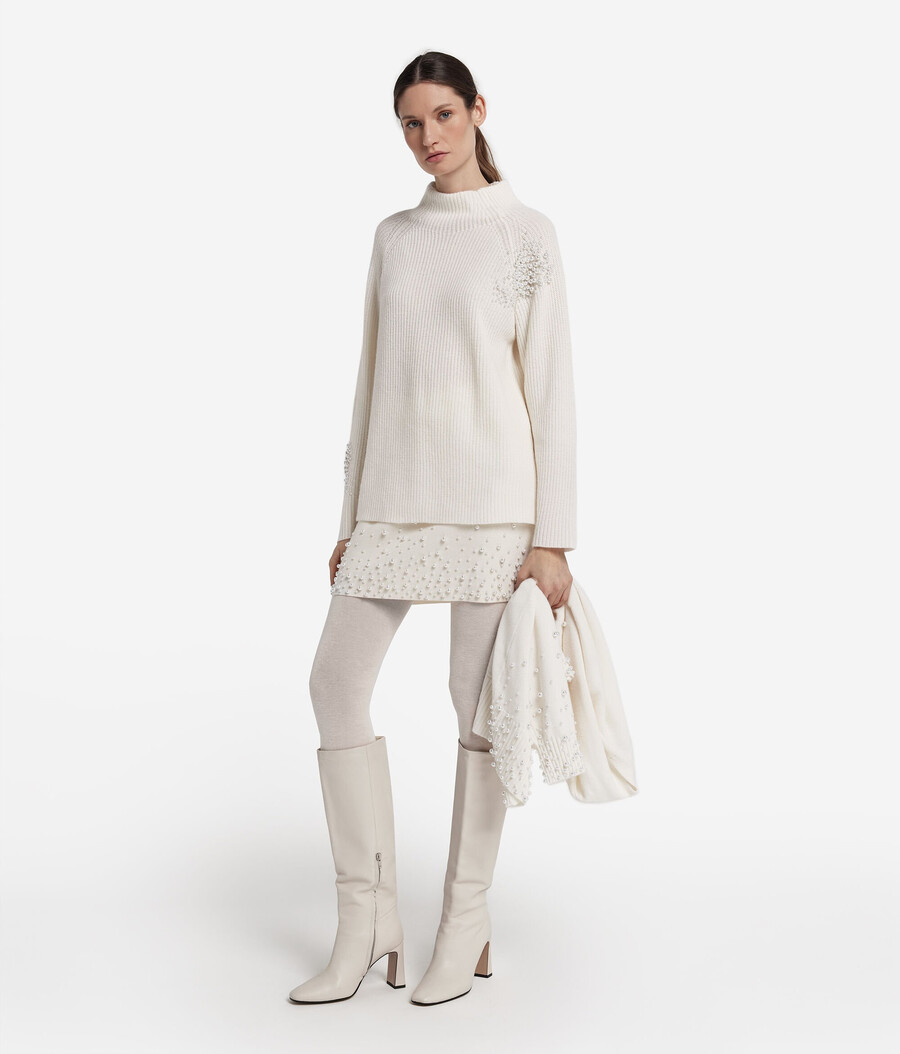 dolcevita in cashmere ultra morbido con perline