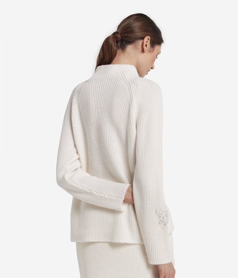dolcevita in cashmere ultra morbido con perline