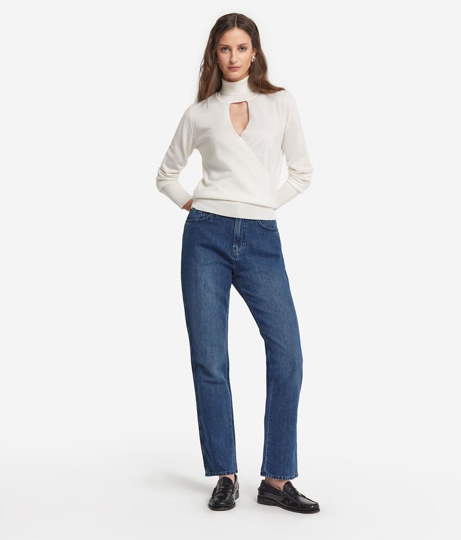maglione incrociato a collo alto in cashmere ultrafine