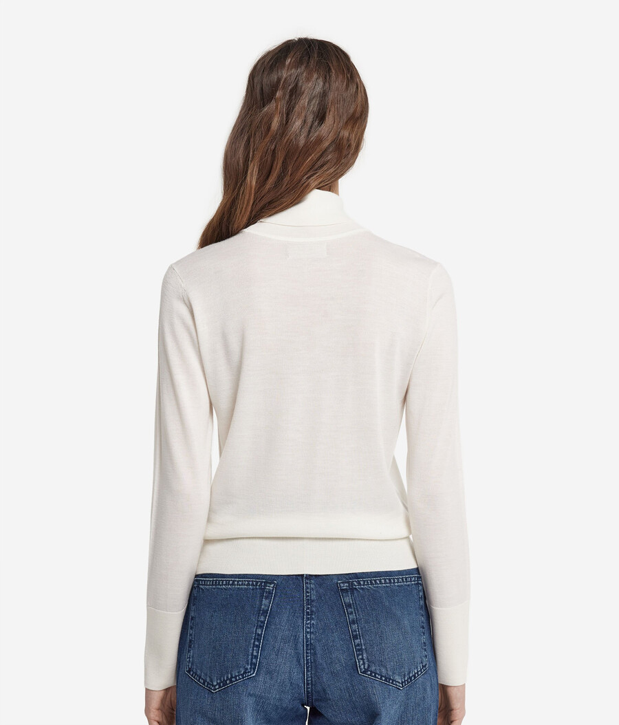 maglione incrociato a collo alto in cashmere ultrafine