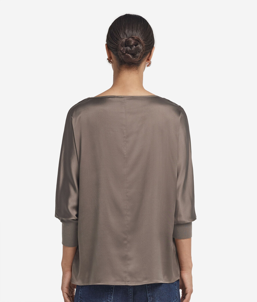 maglione in raso di seta a scollo tondo
