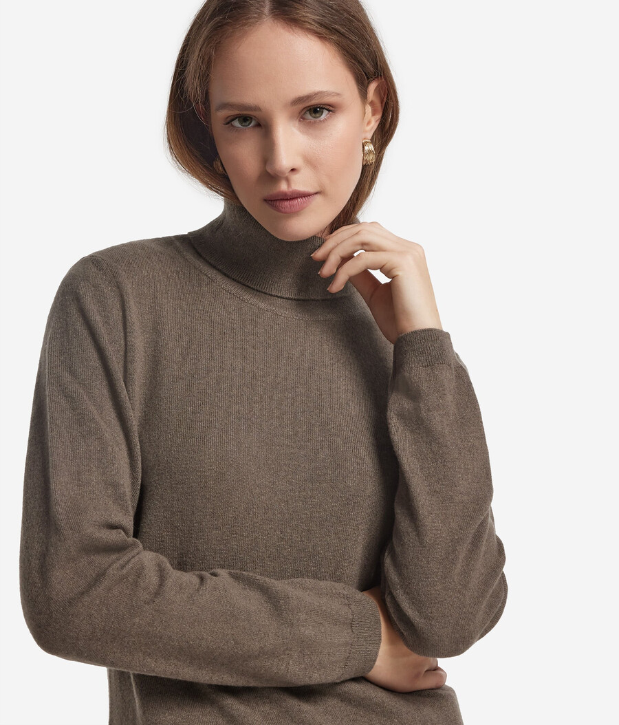 maglione a collo alto in cashmere ultra morbido