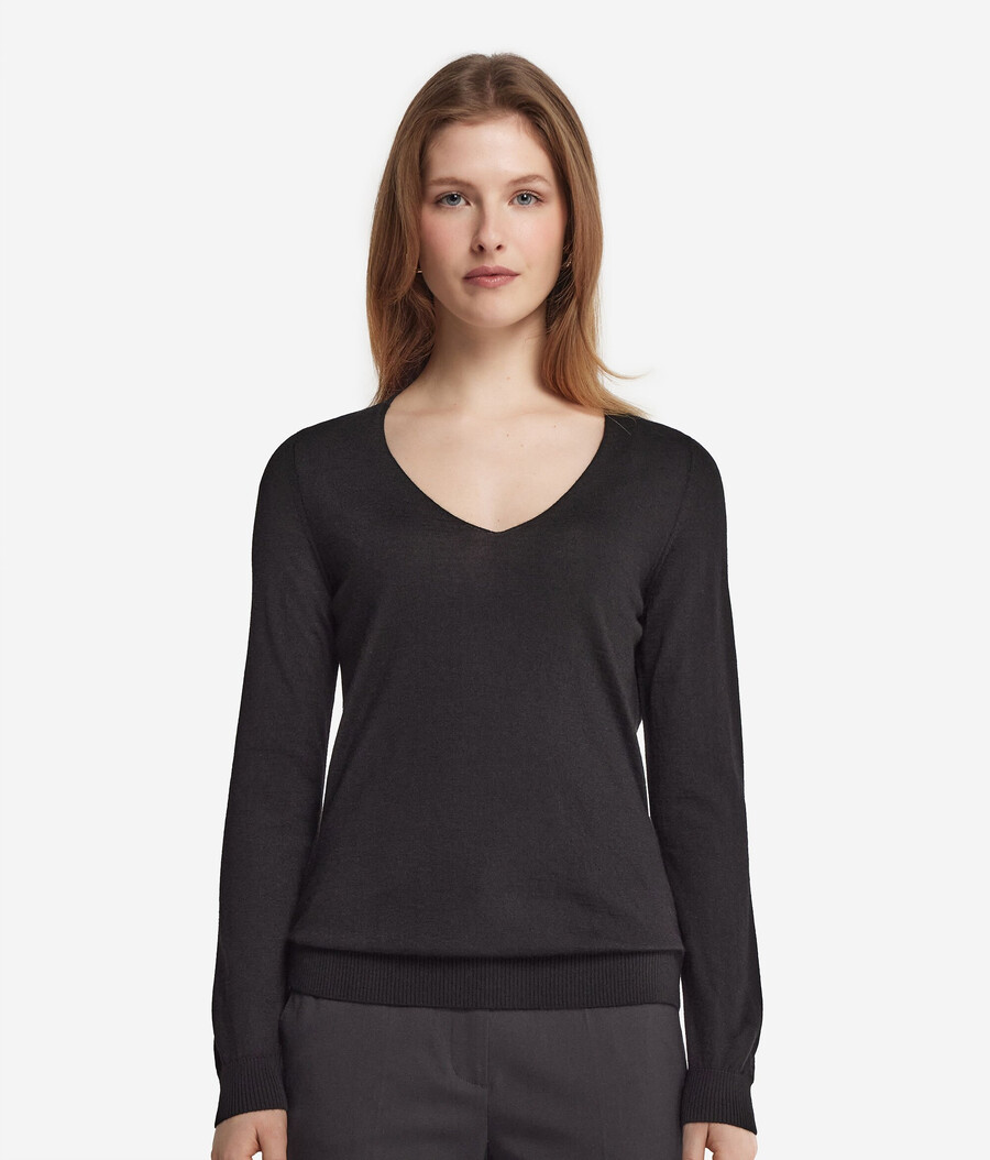 maglione con scollo a v in cashmere ultrafine