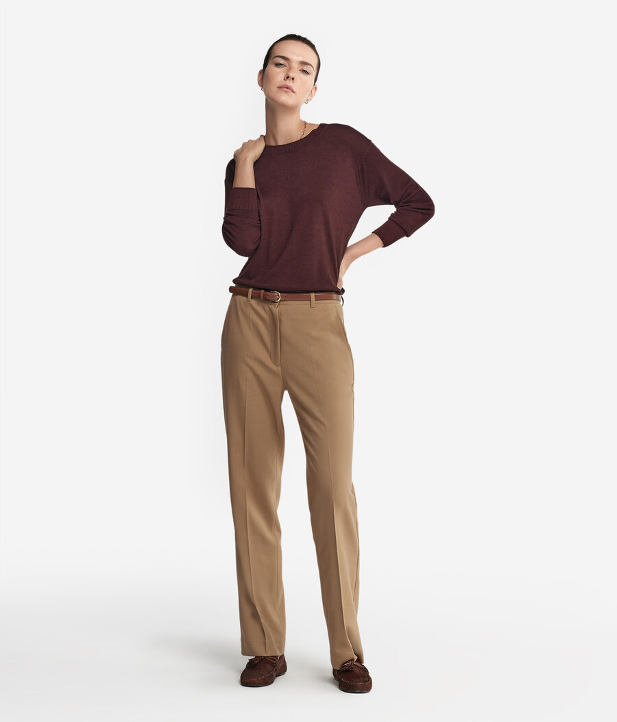 maglione in cashmere con scollo tondo e spacchi
