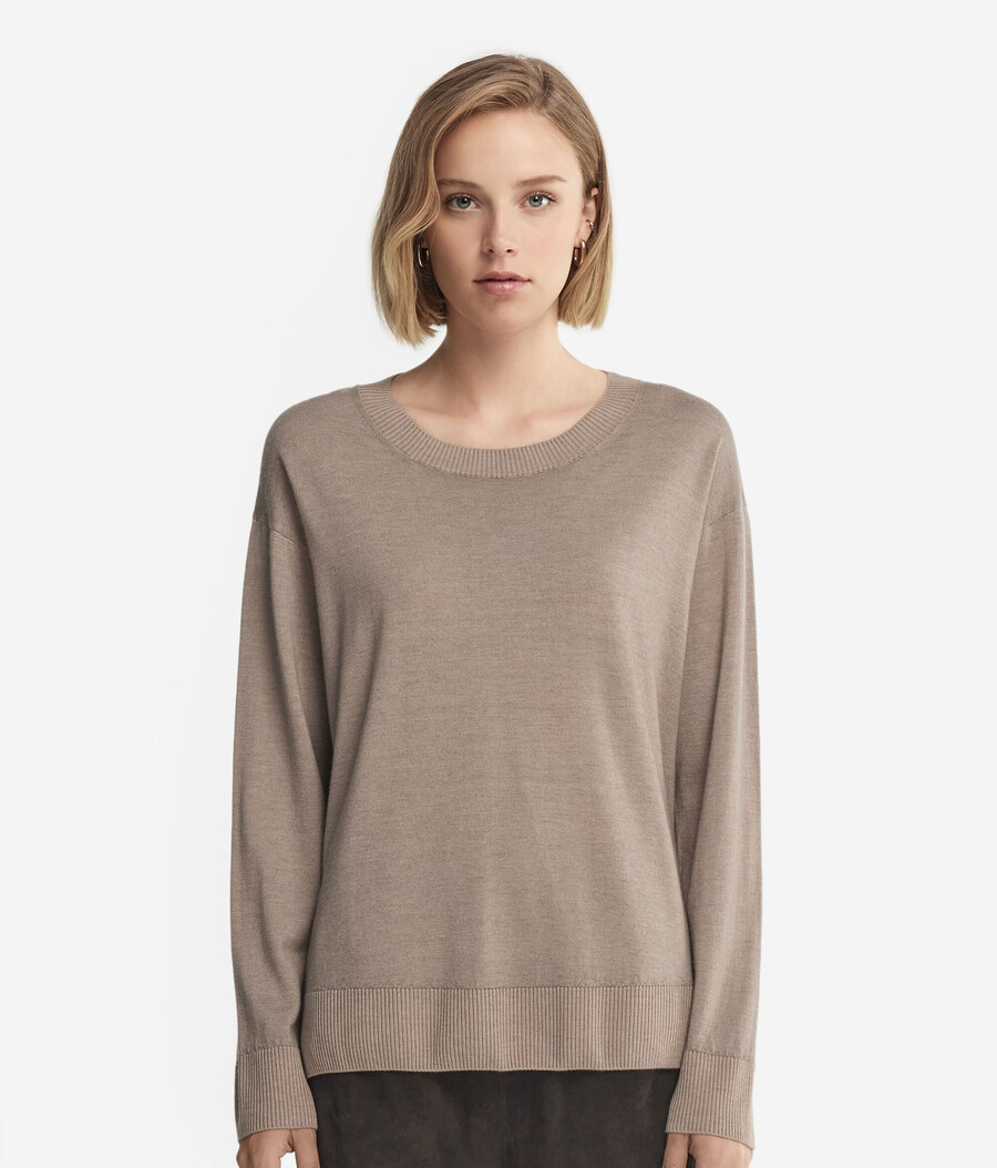maglione in cashmere con scollo tondo e spacchi