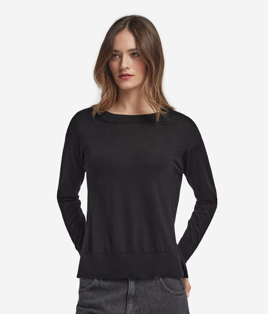 maglione in cashmere con scollo tondo e spacchi