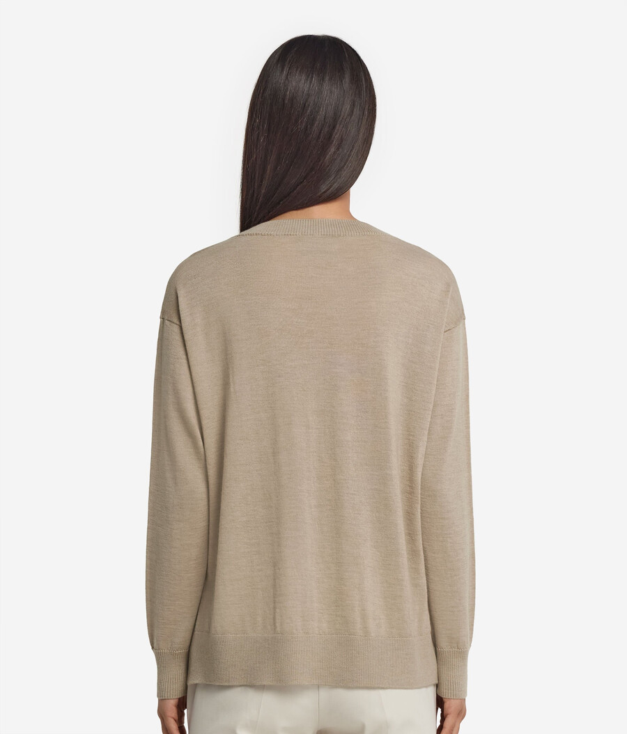 maglione in cashmere con scollo tondo e spacchi