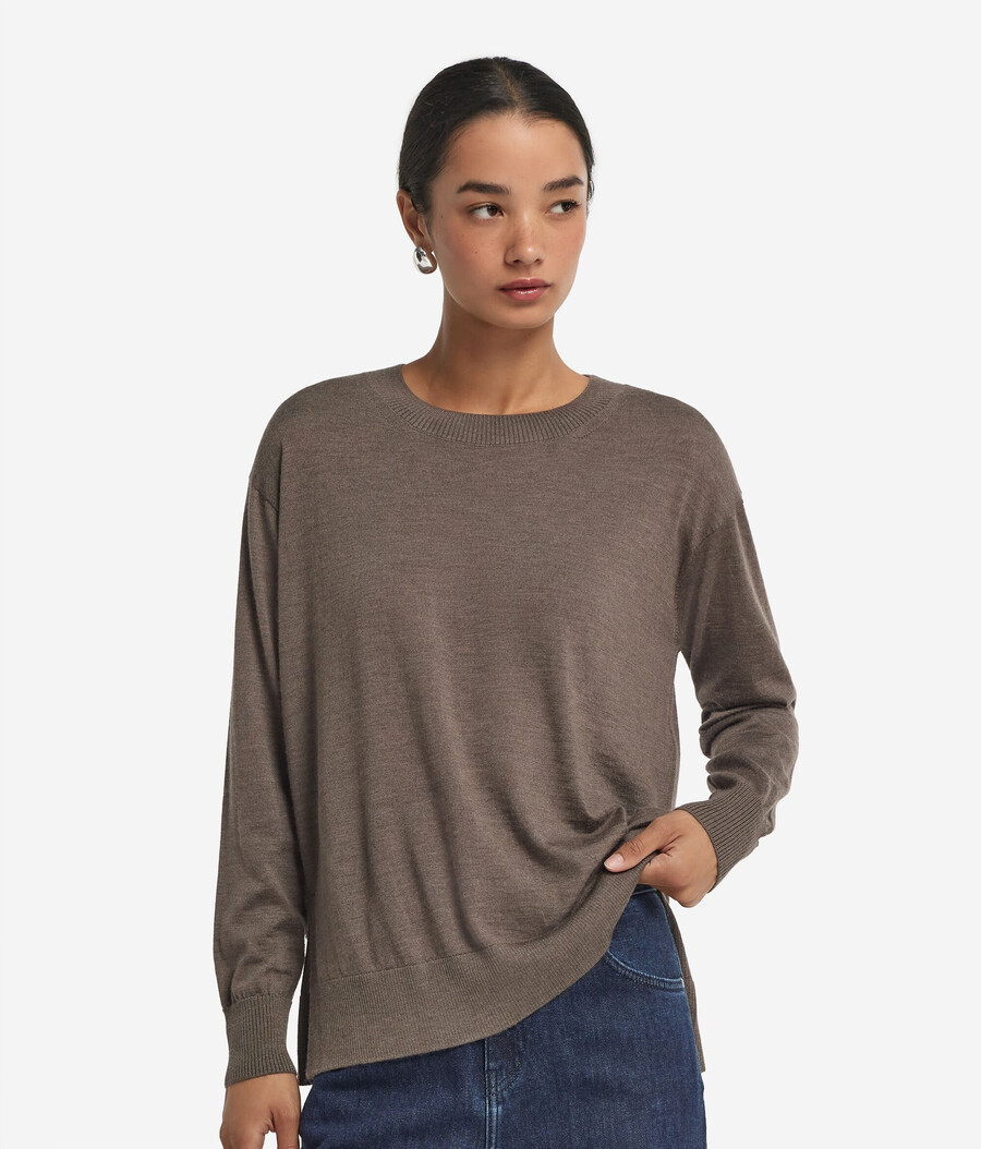 maglione in cashmere con scollo tondo e spacchi