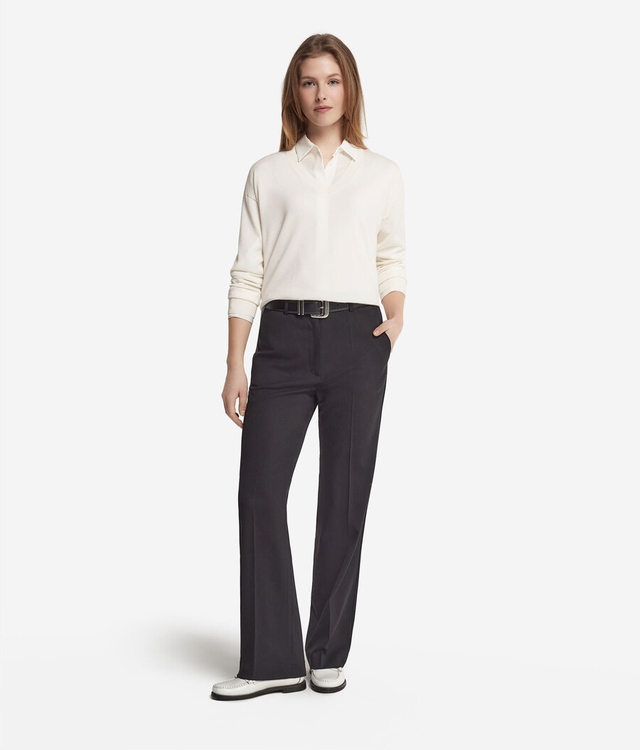 maglione in cashmere con scollo a v e spacchi