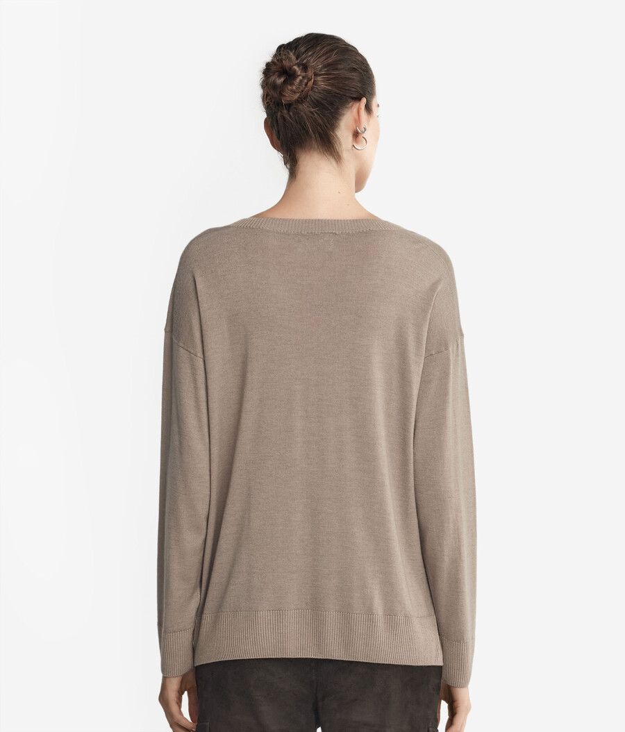 maglione in cashmere con scollo a v e spacchi
