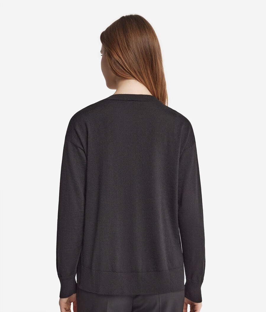 maglione in cashmere con scollo a v e spacchi