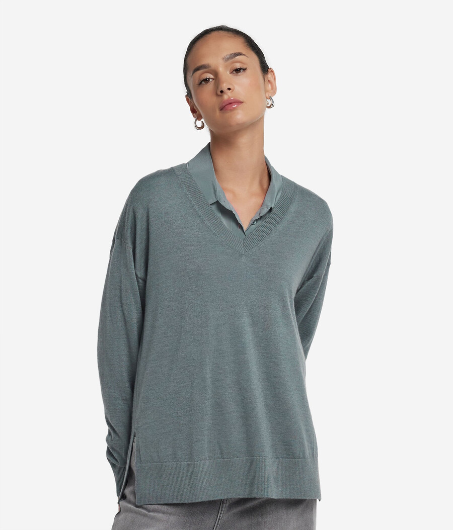 maglione in cashmere con scollo a v e spacchi
