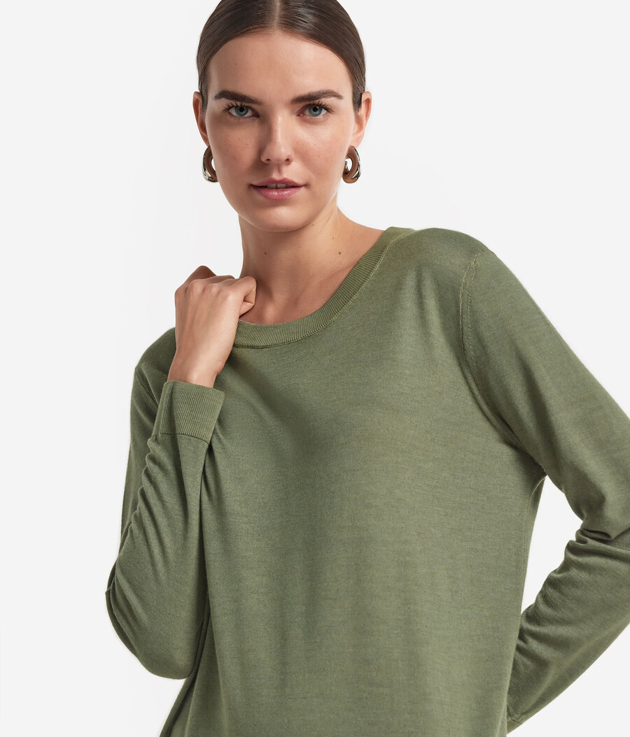 maglione girocollo in cashmere ultrafine
