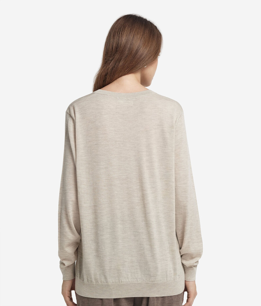 maglione con scollo a v in cashmere ultrafine