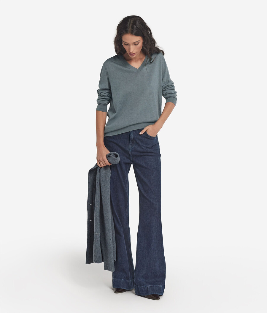 maglione con scollo a v in cashmere ultrafine