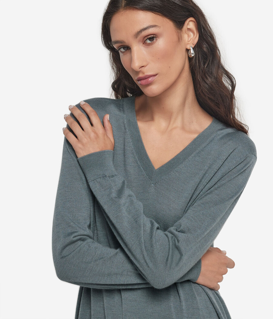 maglione con scollo a v in cashmere ultrafine