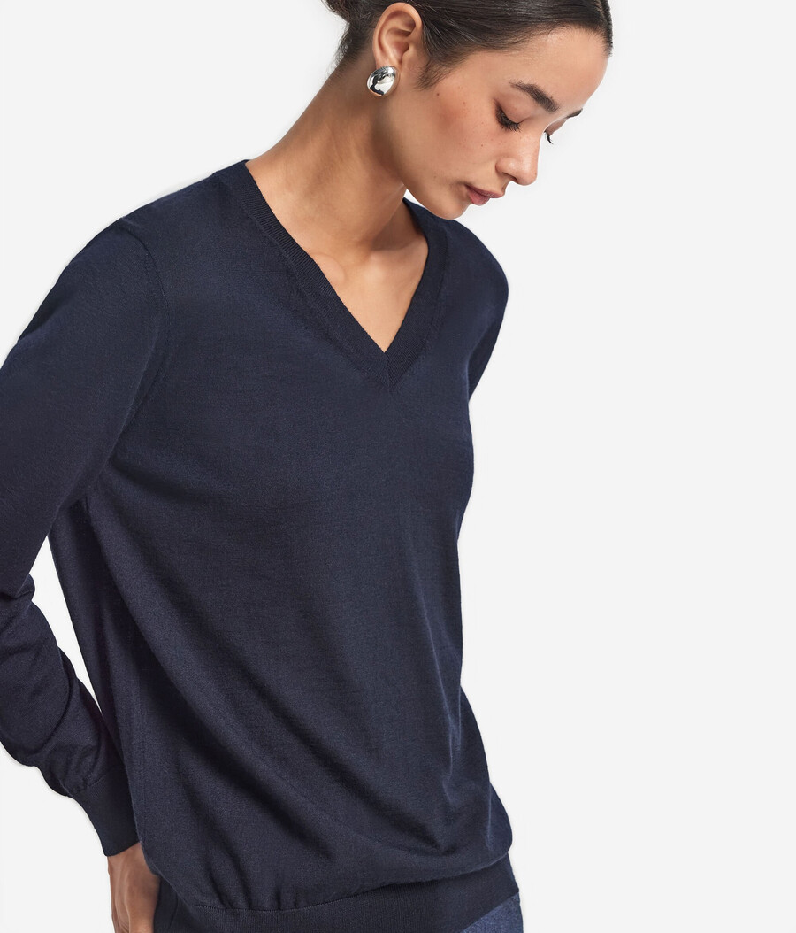 maglione con scollo a v in cashmere ultrafine