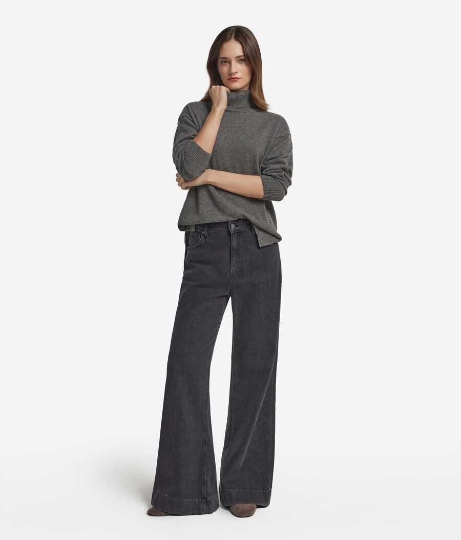dolcevita in cashmere ultra morbido con spacchi