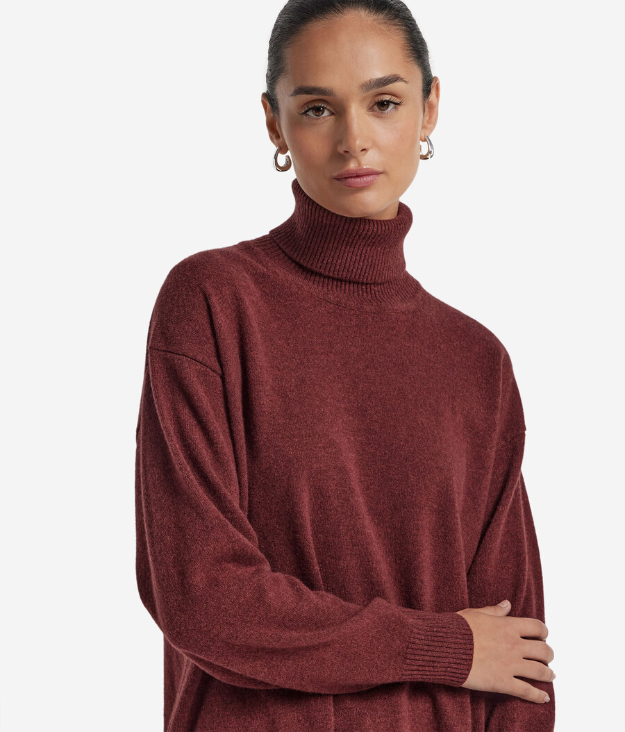 dolcevita in cashmere ultra morbido con spacchi