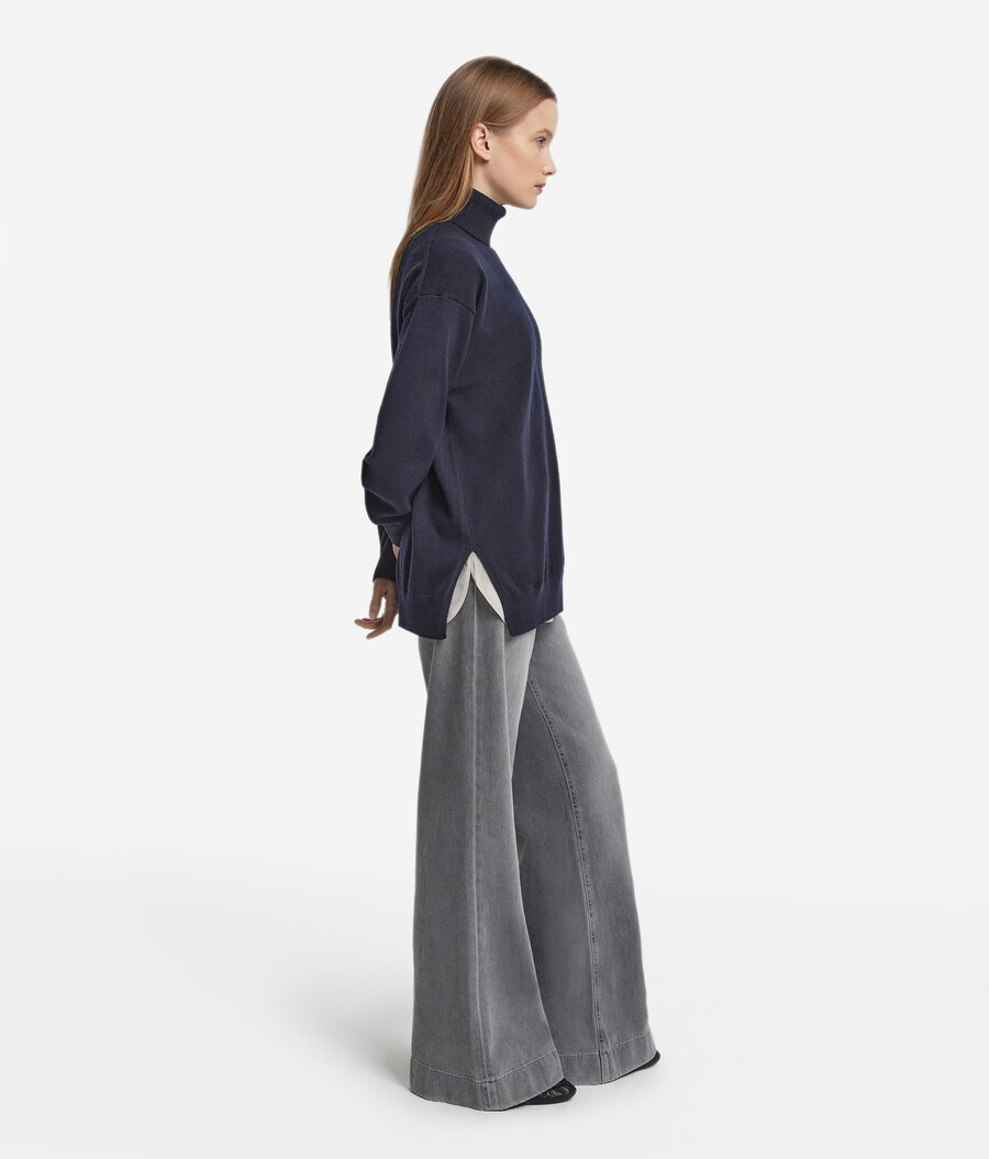 dolcevita in cashmere ultra morbido con spacchi
