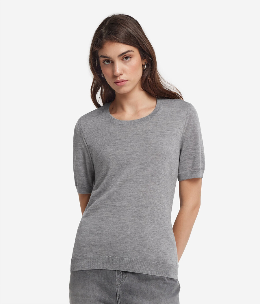 maglia girocollo a maniche corte in cashmere ultrafine