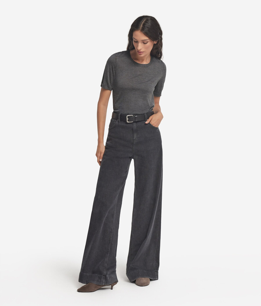 maglia girocollo a maniche corte in cashmere ultrafine