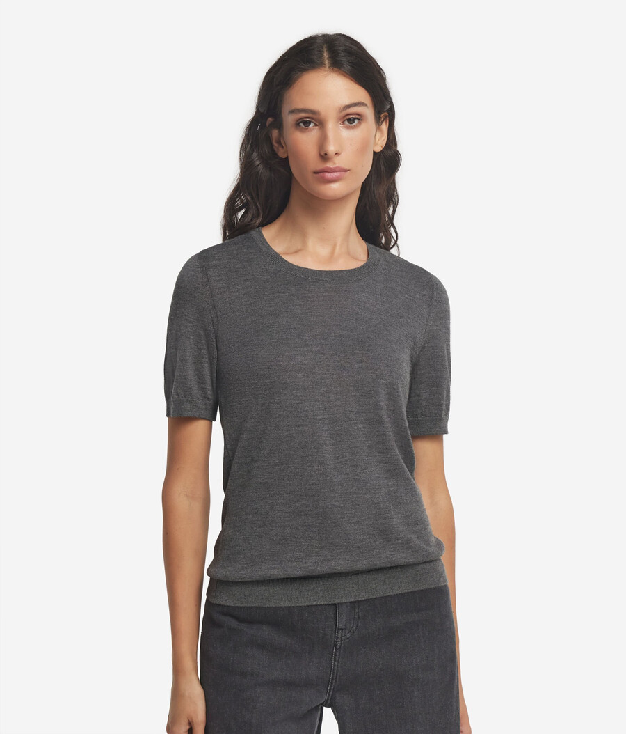 maglia girocollo a maniche corte in cashmere ultrafine