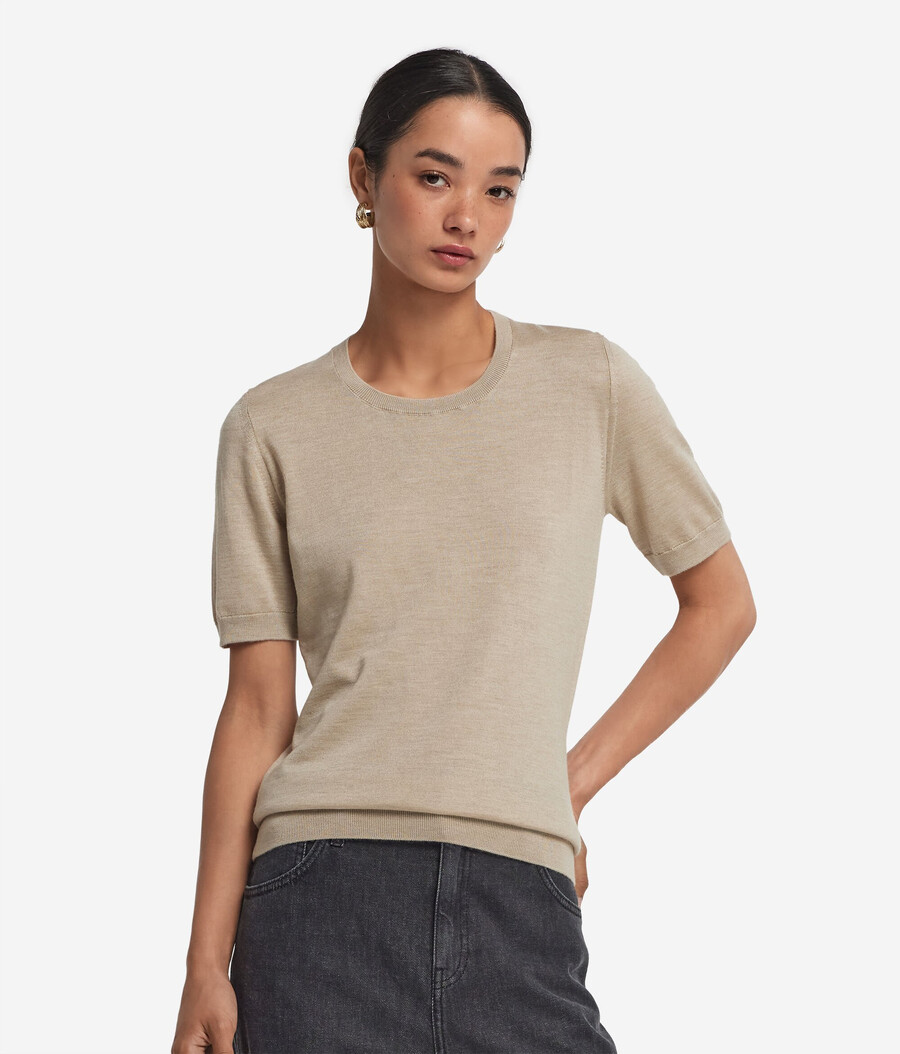 maglia girocollo a maniche corte in cashmere ultrafine
