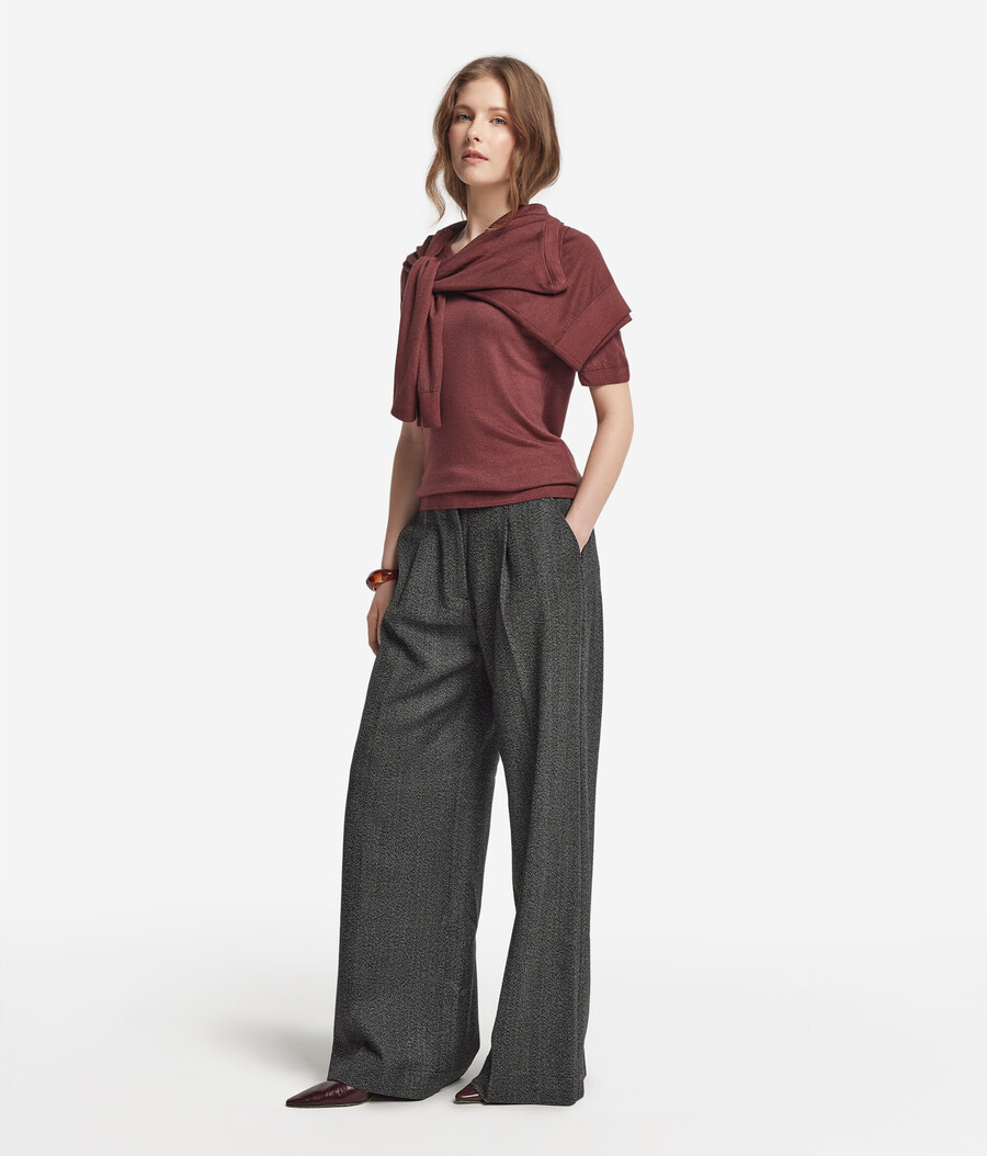 maglia girocollo a maniche corte in cashmere ultrafine