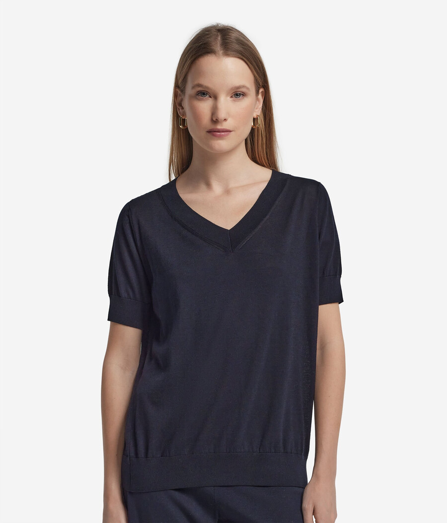 maglione in seta e cotone con scollo a v a maniche corte