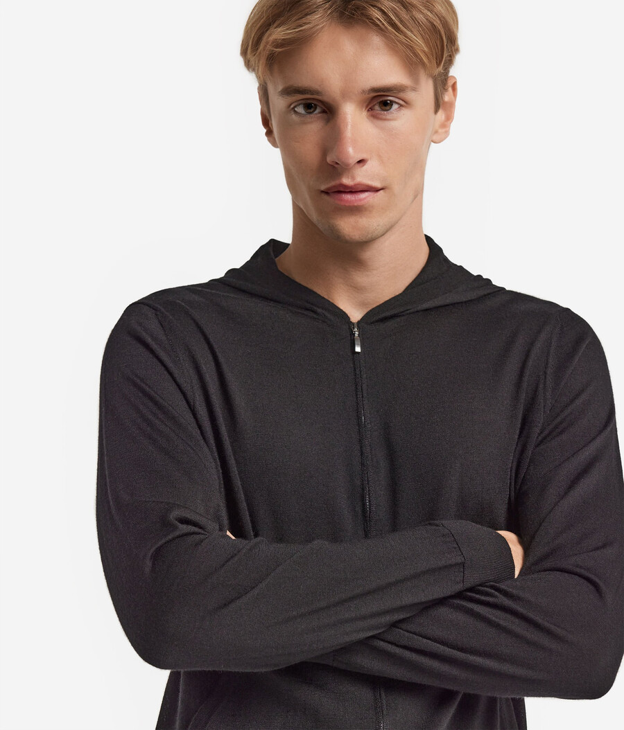 felpa con cappuccio in cashmere ultrafine