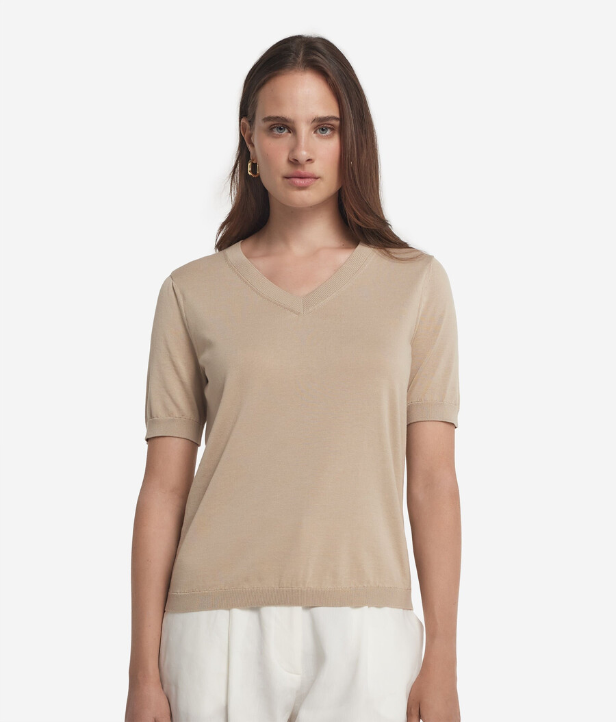 maglietta in cotone con scollo a v