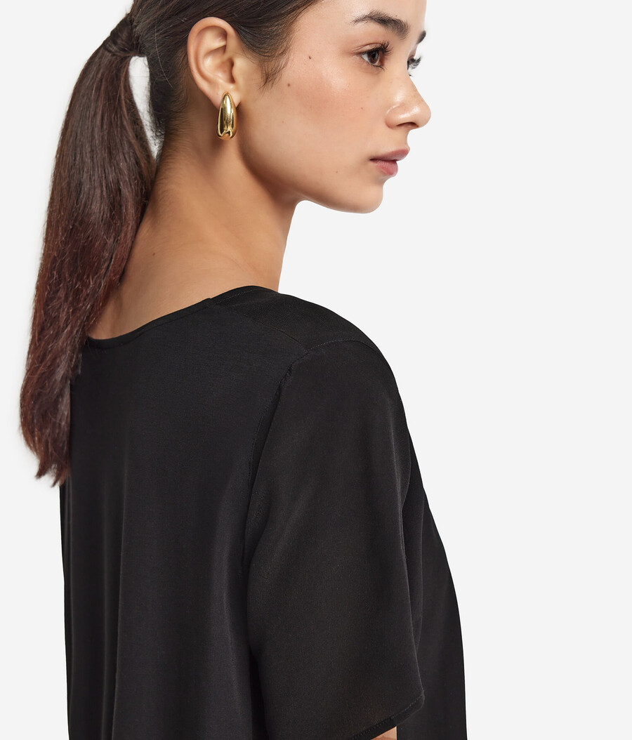 t-shirt in seta a scollo tondo