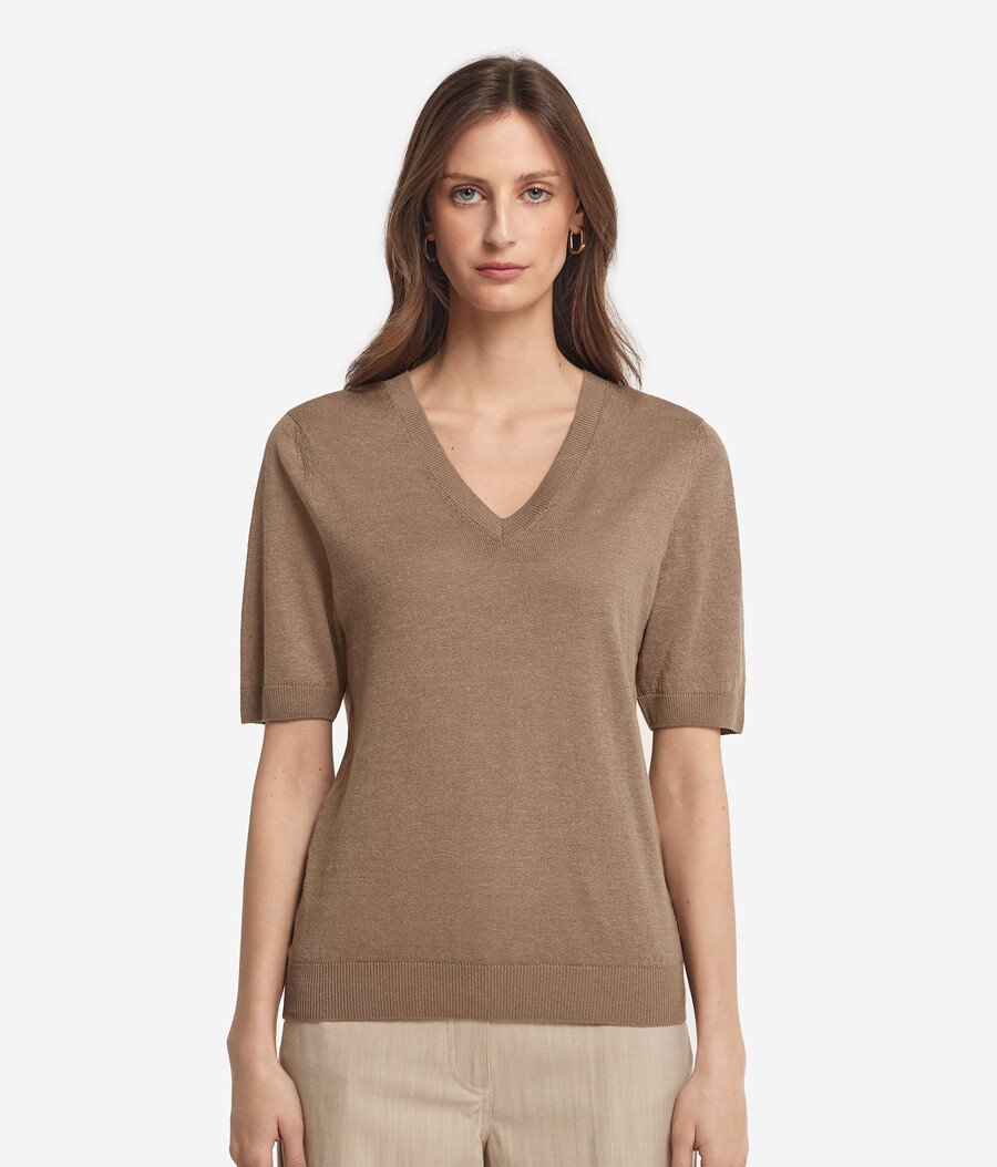 t-shirt con scollo a v in lino e cotone
