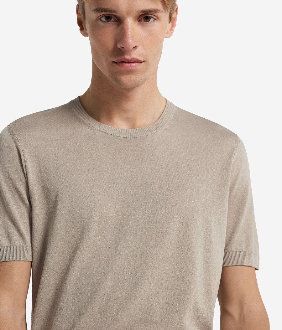 t-shirt a maniche corte in seta e cotone