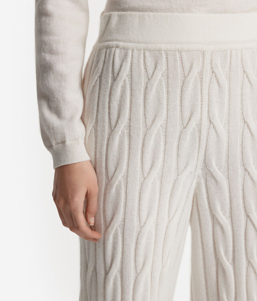 pantaloni in cashmere ultra morbido a trecce
