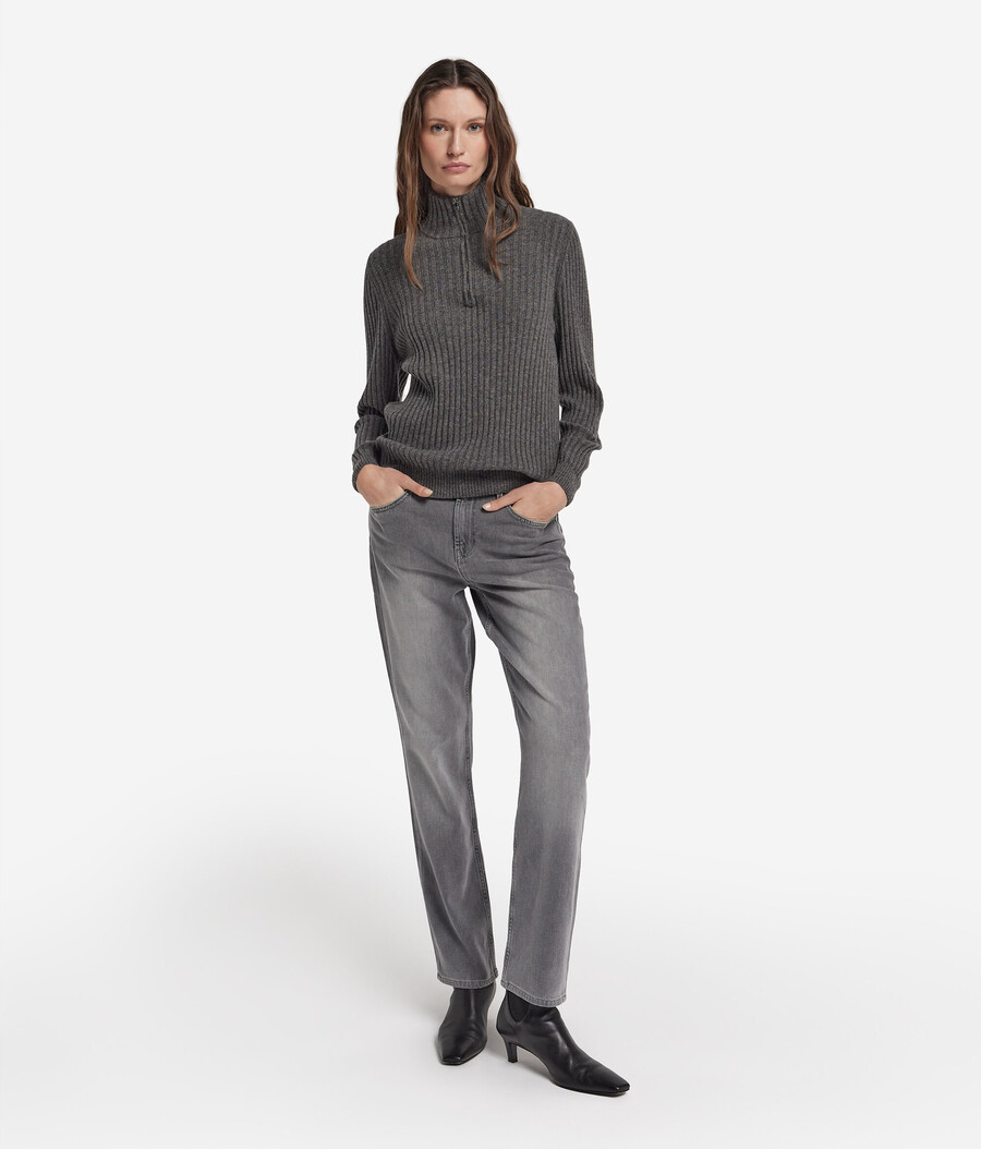 pantaloni in cashmere e denim
