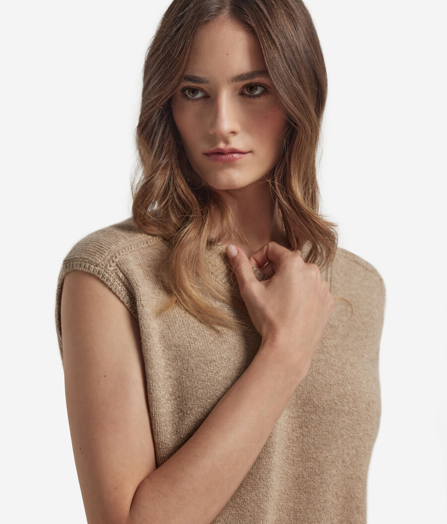gilet in cashmere ultra morbido non tinto
